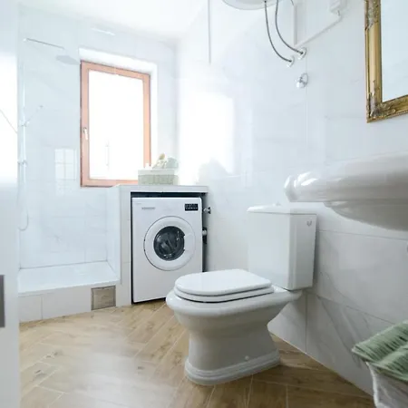 Glicinija Apartment *