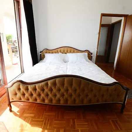 Glicinija Apartment Zadar