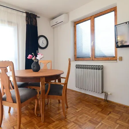 Glicinija Apartment