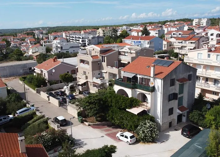 Glicinija Appartamento Zara